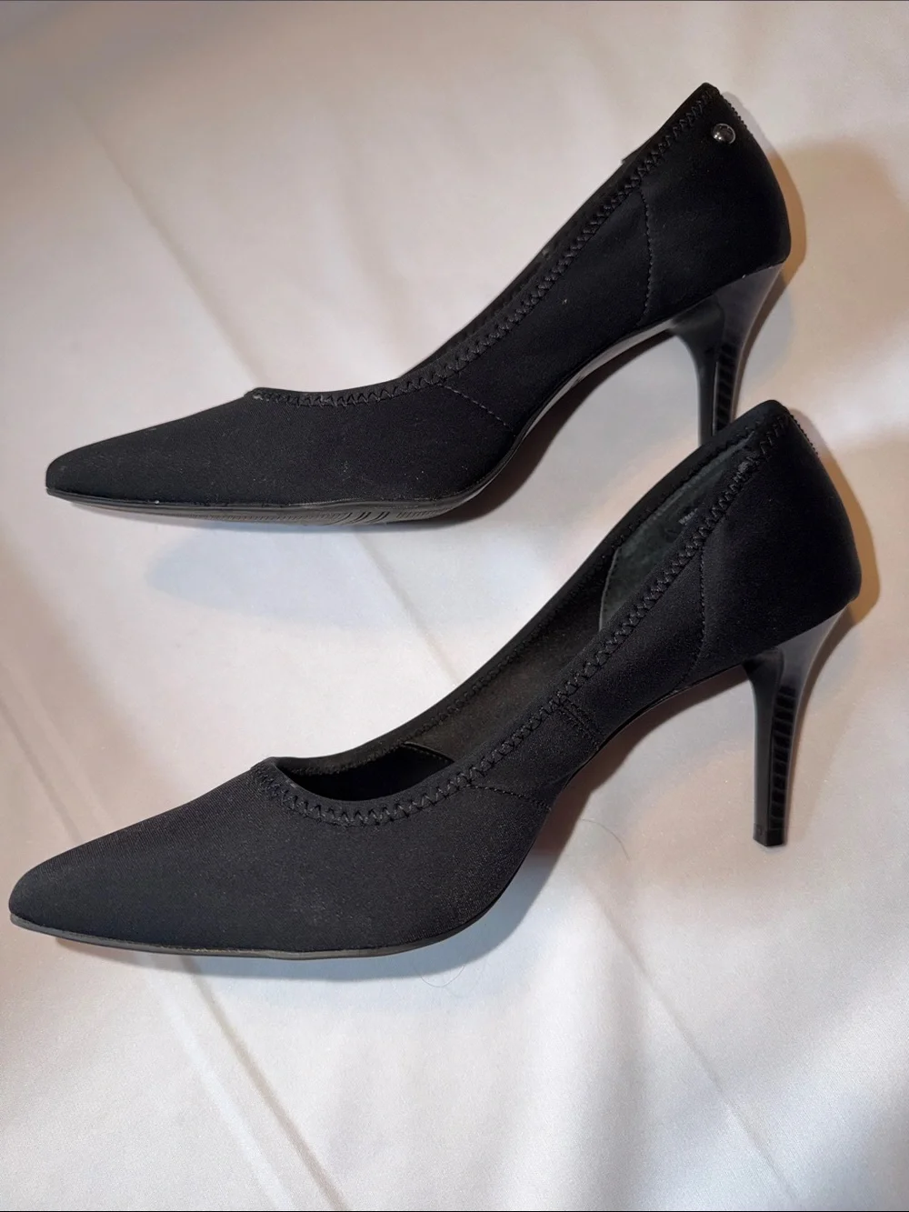 Simply Vera Vera Wang Black Classic High Heel Pumps Women's Size 8.5